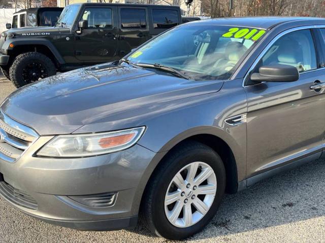 2011 Ford Taurus SE