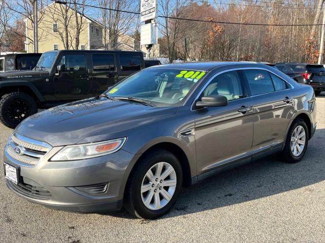 2011 Ford Taurus SE