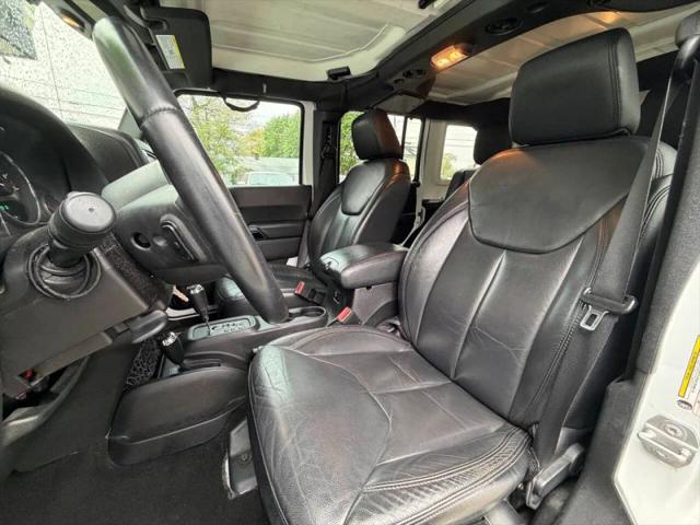 2015 Jeep Wrangler Unlimited Altitude