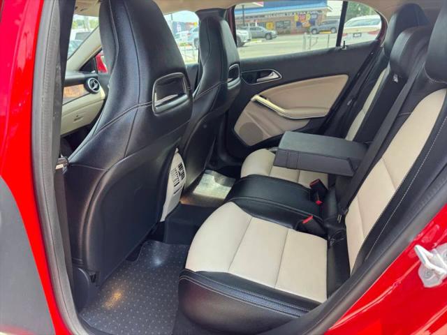 2017 Mercedes-Benz GLA-CLASS GLA 250 4MATIC