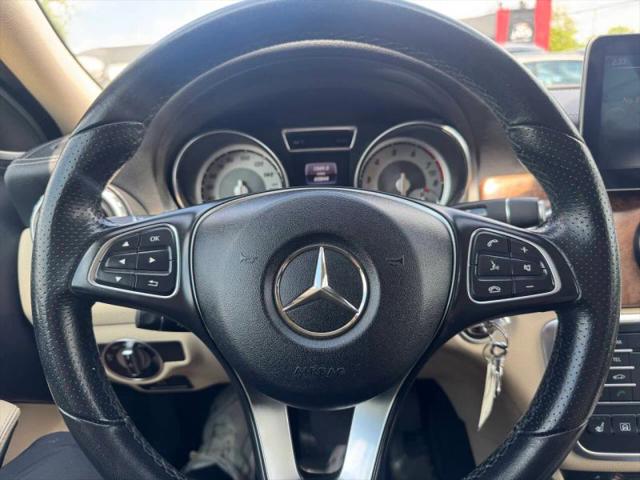 2017 Mercedes-Benz GLA-CLASS GLA 250 4MATIC