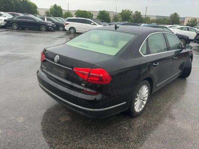 2016 Volkswagen Passat 1.8T SE