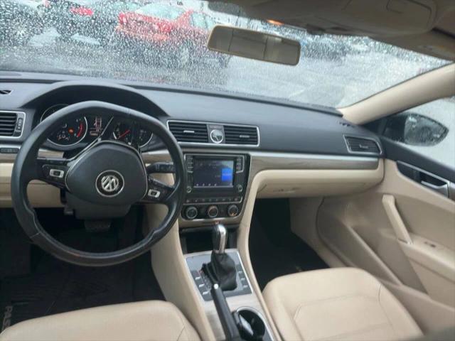 2016 Volkswagen Passat 1.8T SE