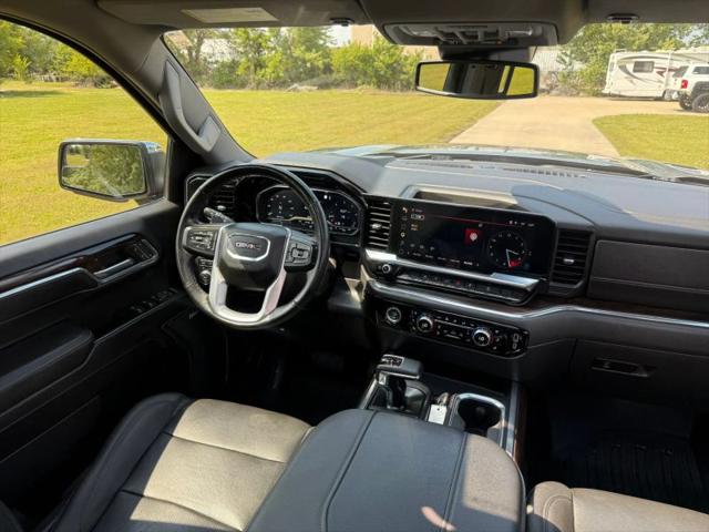 2023 GMC Sierra 1500 4WD Crew Cab Short Box SLT