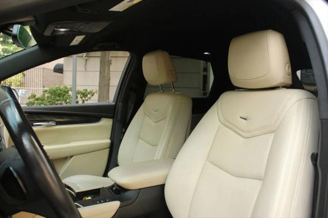 2018 Cadillac XT5 Standard