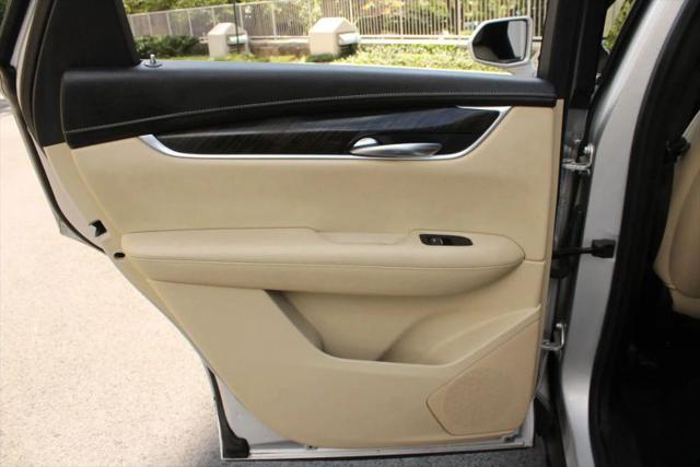 2018 Cadillac XT5 Standard