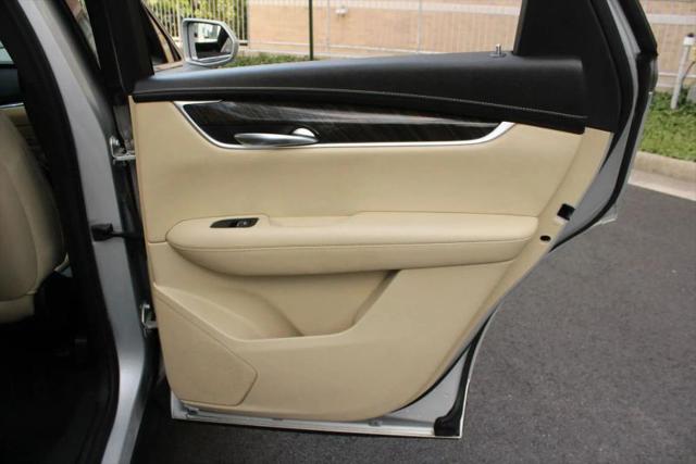 2018 Cadillac XT5 Standard