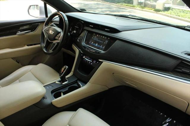 2018 Cadillac XT5 Standard