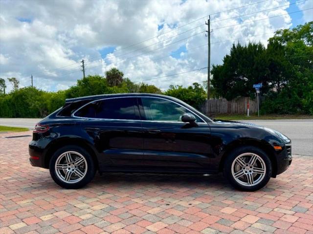2015 Porsche Macan S