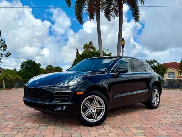 2015 Porsche Macan S