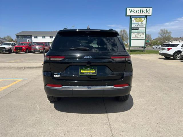 2023 Jeep Grand Cherokee 30th Anniversary Edition