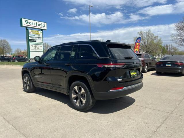 2023 Jeep Grand Cherokee 30th Anniversary Edition