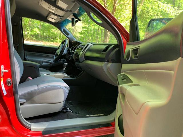 2012 Toyota Tacoma Base V6