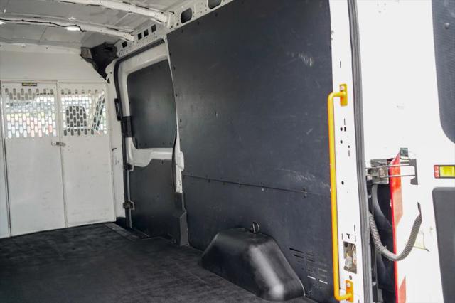 2019 Ford Transit Medium Roof w/Sliding Side Door w/LWB