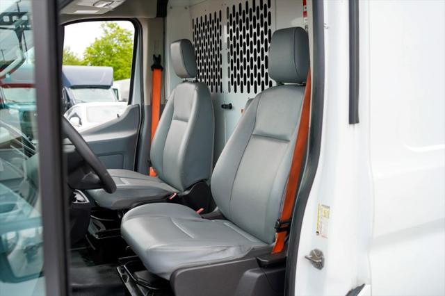 2019 Ford Transit Medium Roof w/Sliding Side Door w/LWB