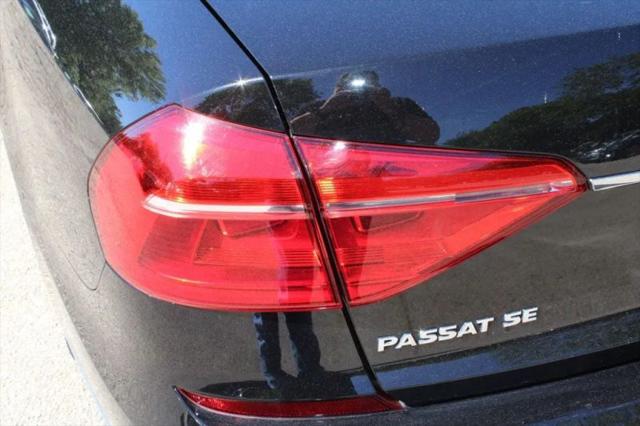 2016 Volkswagen Passat 1.8T SE