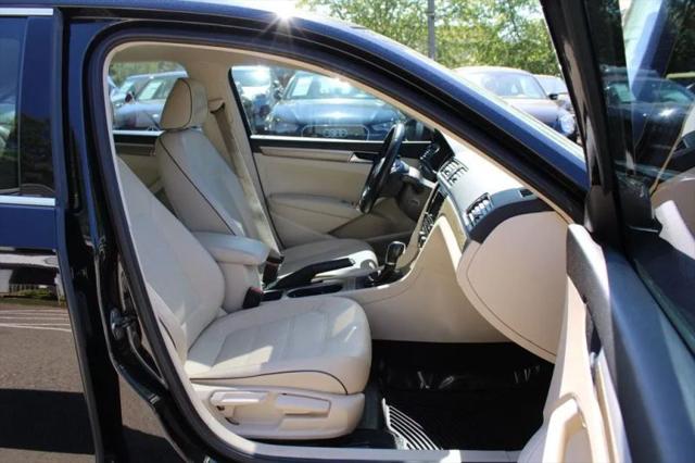2016 Volkswagen Passat 1.8T SE
