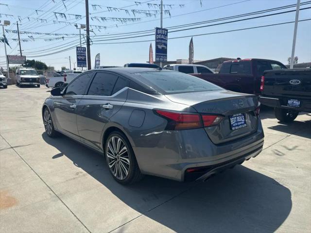 2023 Nissan Altima SL FWD