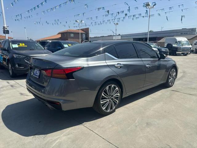 2023 Nissan Altima SL FWD