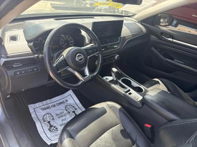 2023 Nissan Altima SL FWD