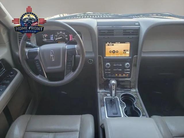 2016 Lincoln Navigator Select