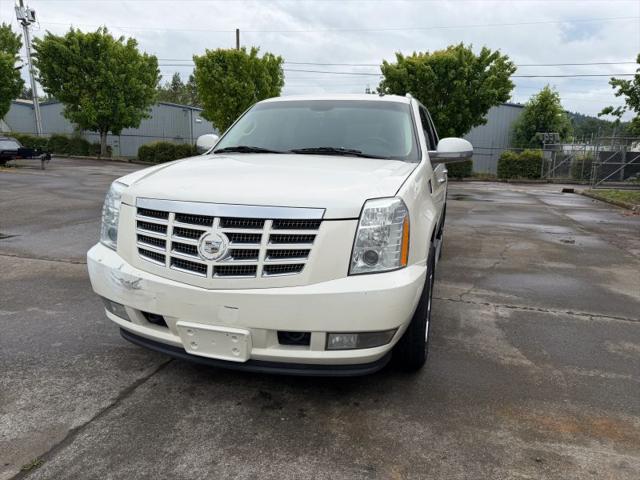 2010 Cadillac Escalade Luxury