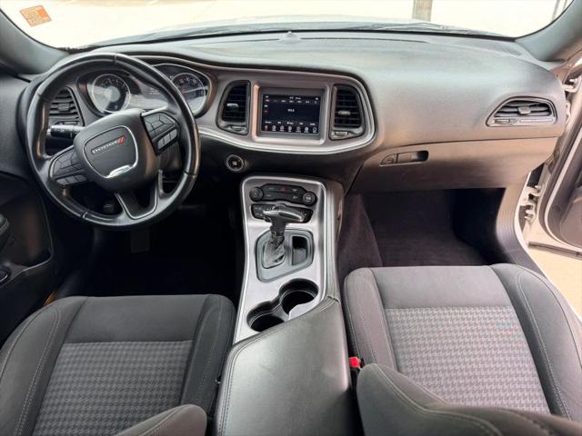 2019 Dodge Challenger SXT AWD