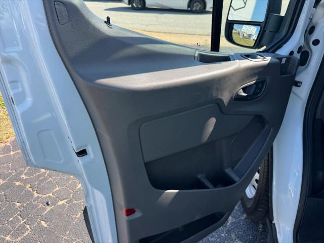 2020 Ford Transit Cargo Van w/LWB
