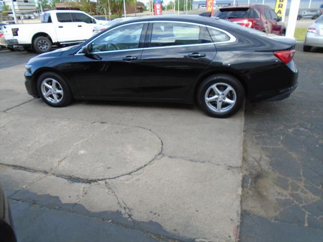 2017 Chevrolet Malibu LS
