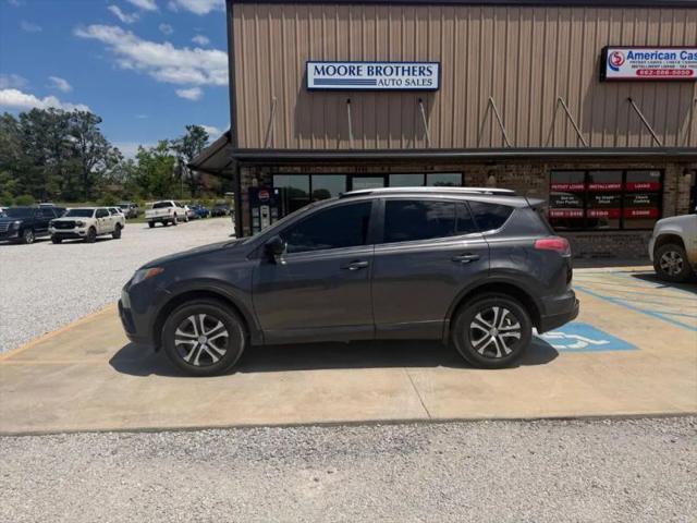 2018 Toyota RAV4 LE for sale in Oxford, MS