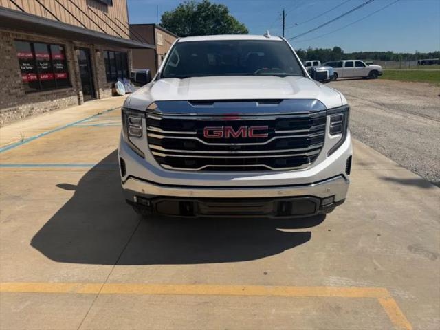 2022 GMC Sierra 1500 4WD Crew Cab Short Box SLT