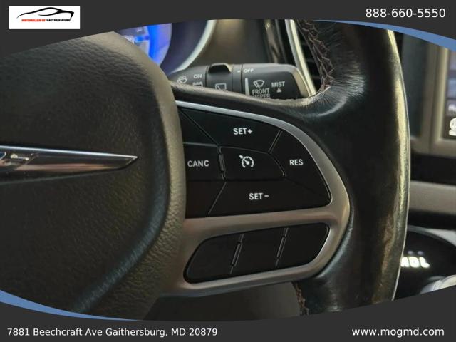 2017 Chrysler Pacifica Touring-L