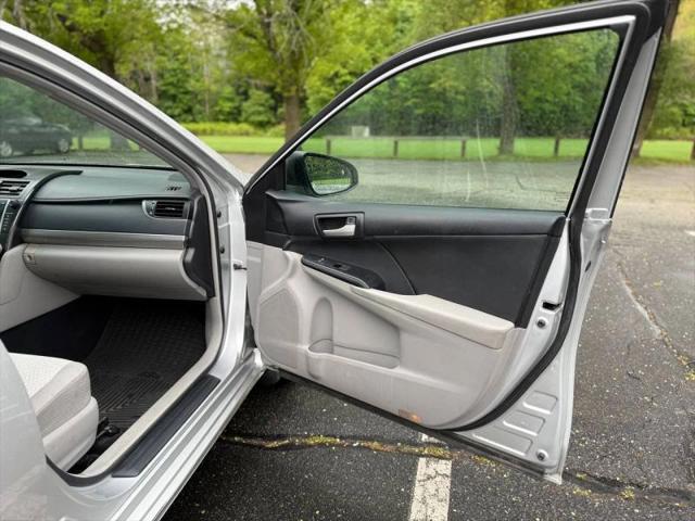 2013 Toyota Camry LE