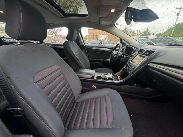 2019 Ford Fusion Hybrid SE