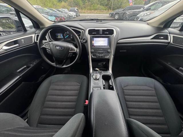 2019 Ford Fusion Hybrid SE
