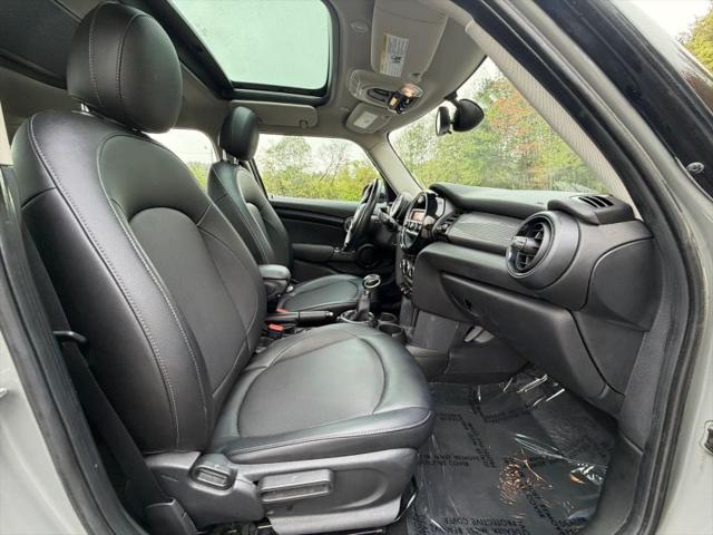 2016 MINI Hardtop Cooper
