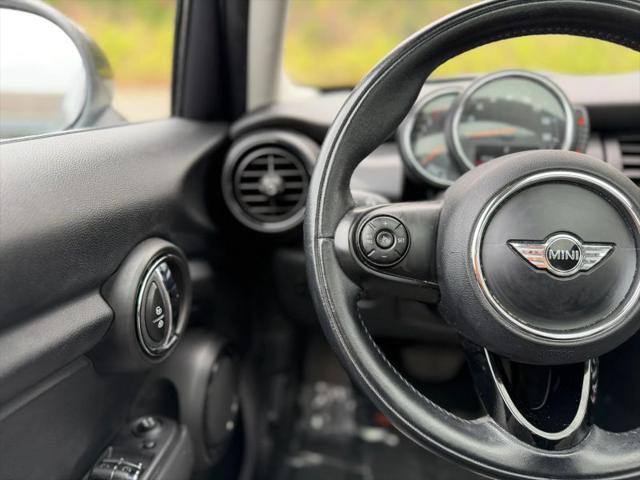 2016 MINI Hardtop Cooper
