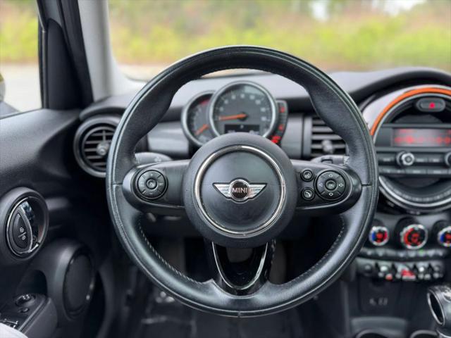 2016 MINI Hardtop Cooper