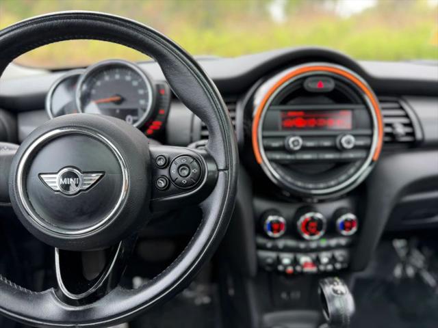 2016 MINI Hardtop Cooper