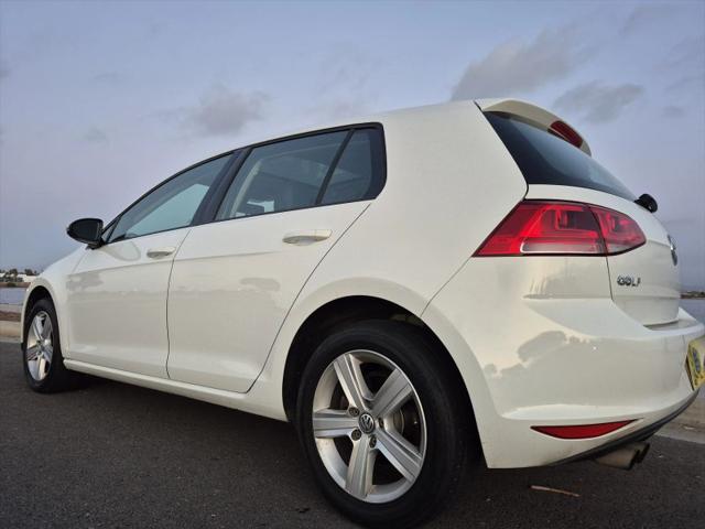 2017 Volkswagen Golf TSI S 4-Door
