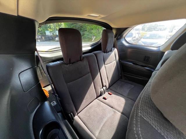 2013 Nissan Pathfinder SV