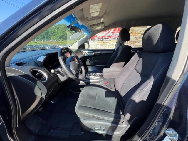 2013 Nissan Pathfinder SV
