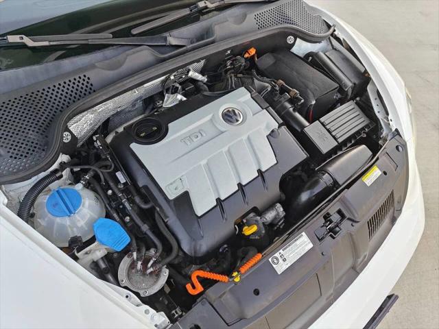 2014 Volkswagen Beetle 2.0L TDI