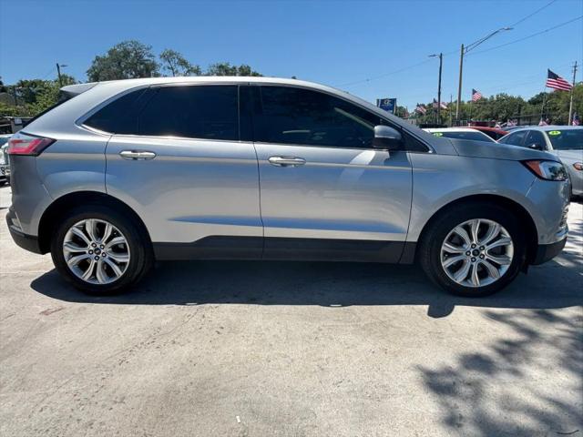 2022 Ford Edge Titanium