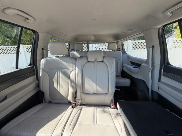 2024 Jeep Wagoneer Series II 4x2