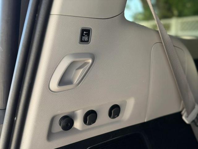 2024 Jeep Wagoneer Series II 4x2