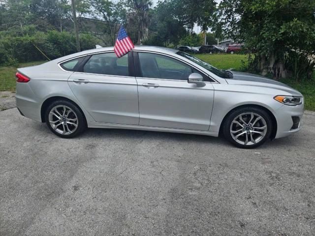 2019 Ford Fusion SEL