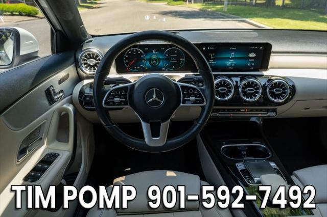 2019 Mercedes-Benz A 220 A 220