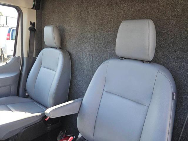 2018 Ford Transit Medium Roof w/Sliding Side Door w/LWB
