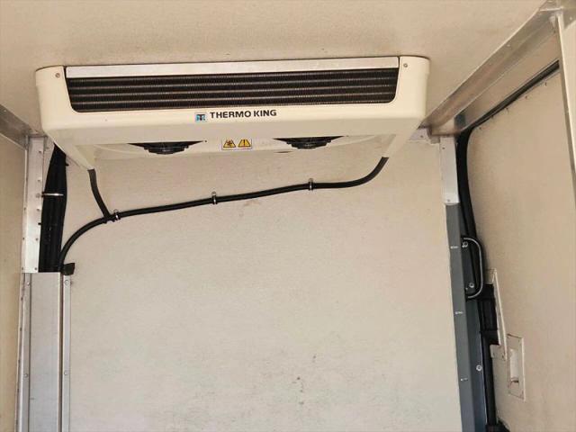 2018 Ford Transit Medium Roof w/Sliding Side Door w/LWB